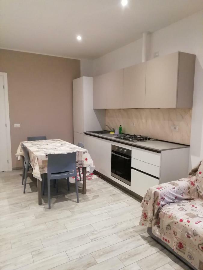 La Casa Di Angio Daire Lanzo dʼIntelvi Dış mekan fotoğraf