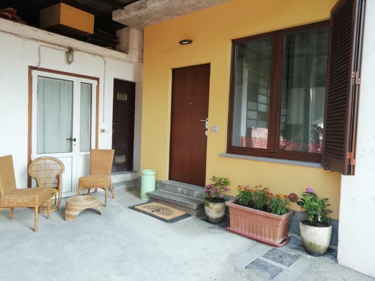 La Casa Di Angio Daire Lanzo dʼIntelvi Dış mekan fotoğraf